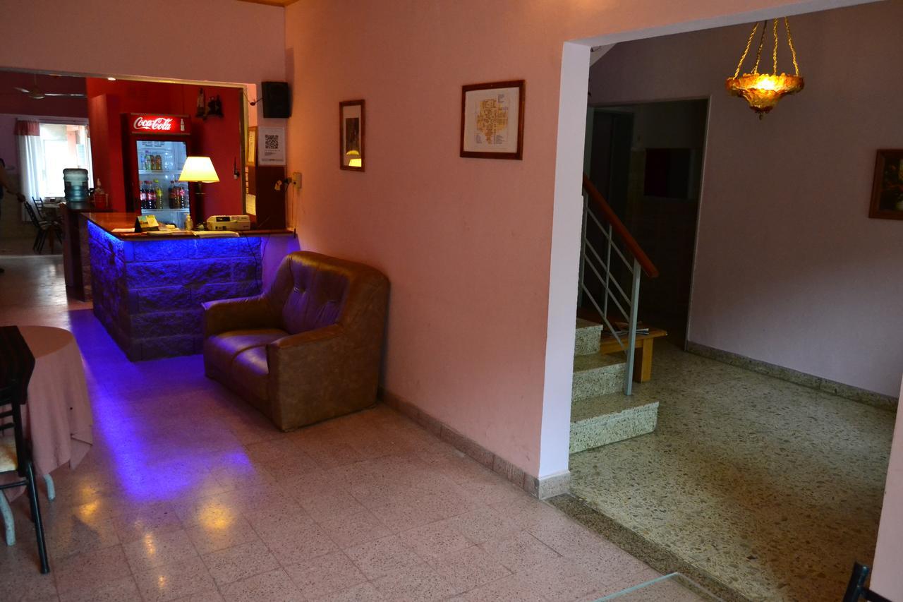 Hotel Mitre Chivilcoy Extérieur photo